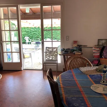 Agreable Maison De A Georges *